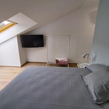 Pension Residencial Platas O Pedrouzo Εξωτερικό φωτογραφία