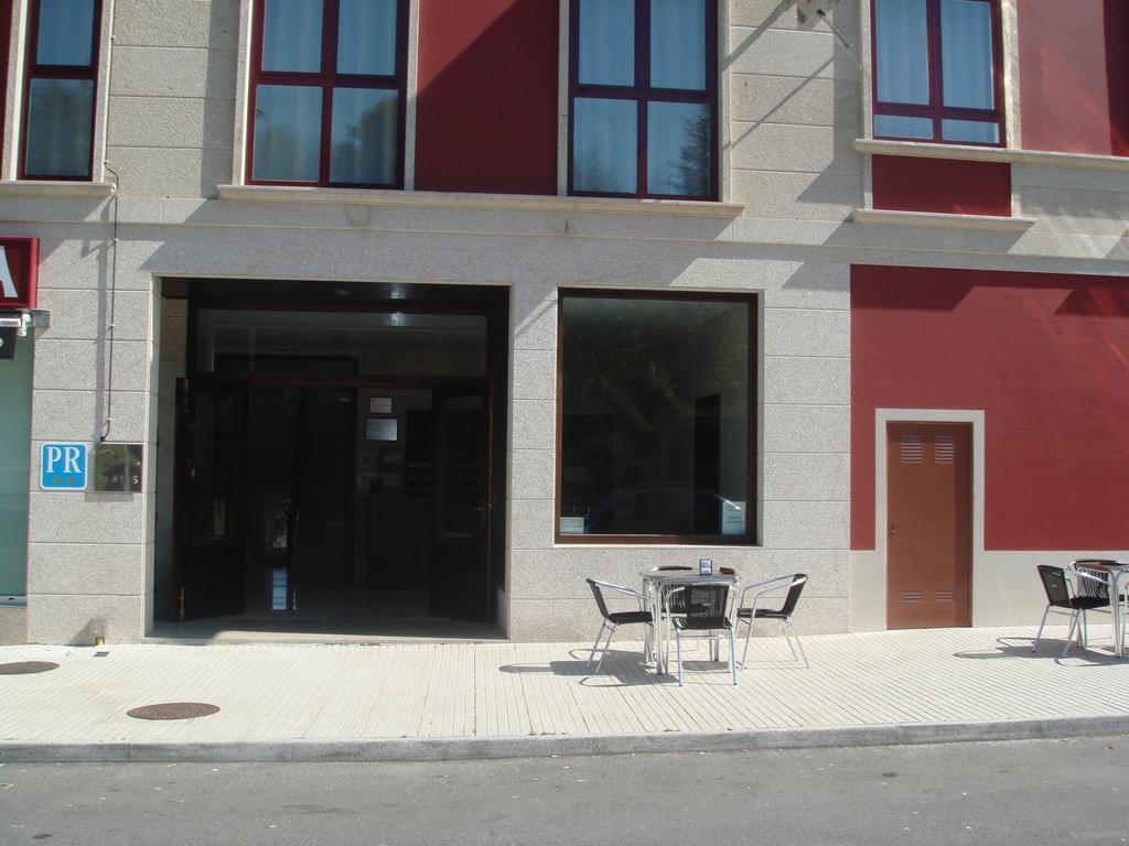 Pension Residencial Platas O Pedrouzo Εξωτερικό φωτογραφία