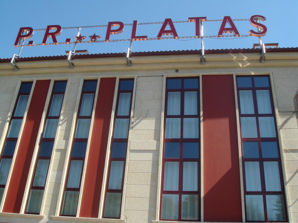 Pension Residencial Platas O Pedrouzo Εξωτερικό φωτογραφία